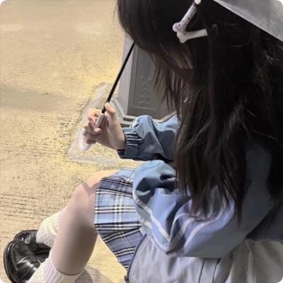 不要跟陌生人约会